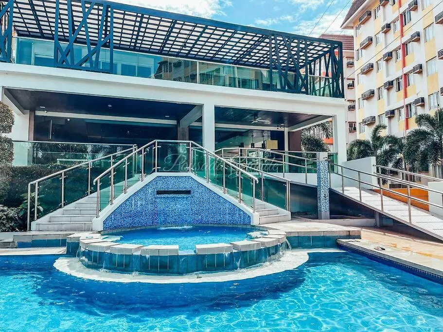 Apartment 2Br With Balcony Free Use Pool, Gym, Bball, Netflix Manila Philippines